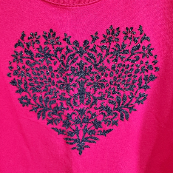 Style & Co. Tops - Style & Co. The Essential Sweatshirt Red Beaded Heart Valentine Size L ♥️
